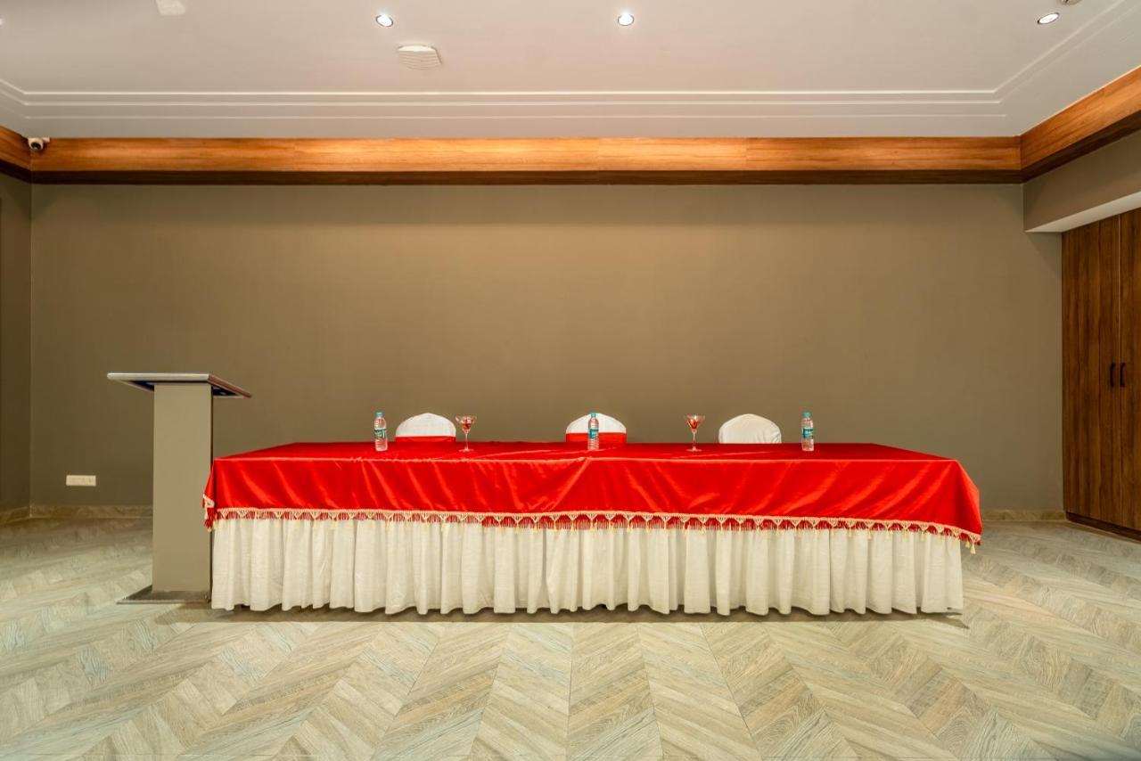 Viera Elite - Jubilee Hills Hotel Hyderabad Eksteriør billede